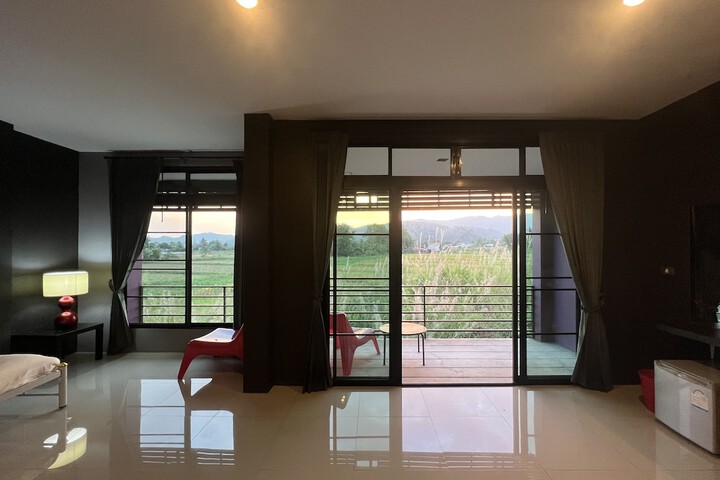 Room 5 of 19