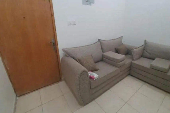 Room 7 of 11