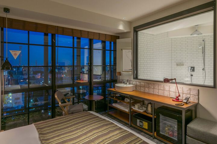 Room 18 of 55