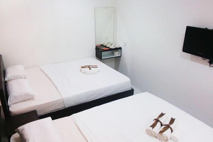 Room 15 of 57