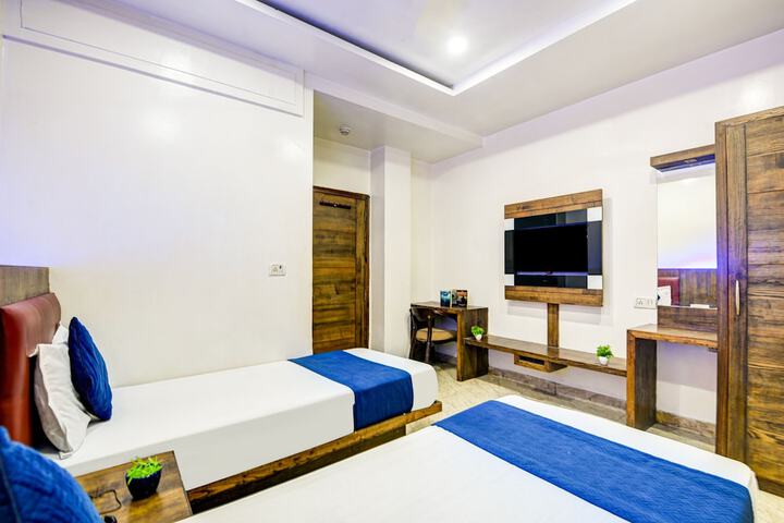 Room 18 of 24