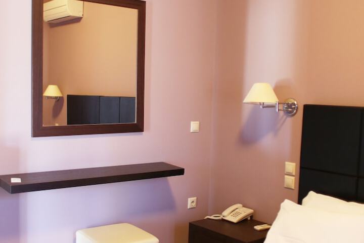 Room 7 of 56