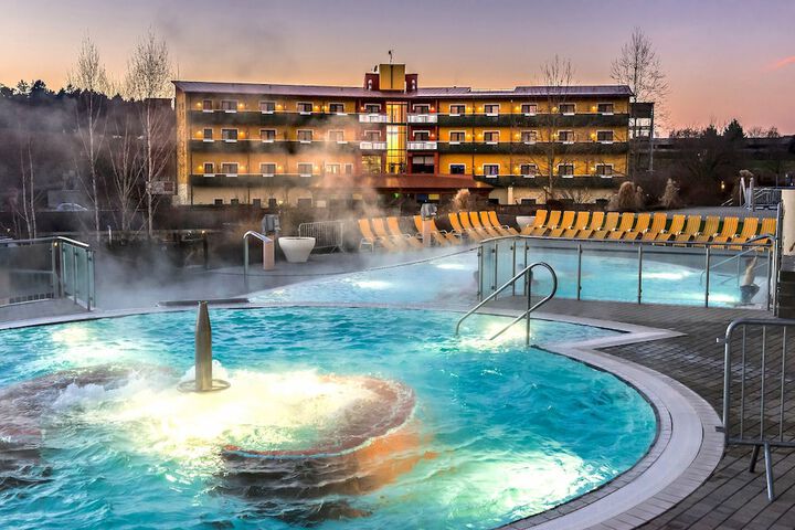 Relaxing Spa