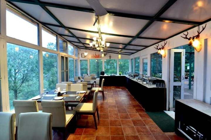 Dining 168 of 297