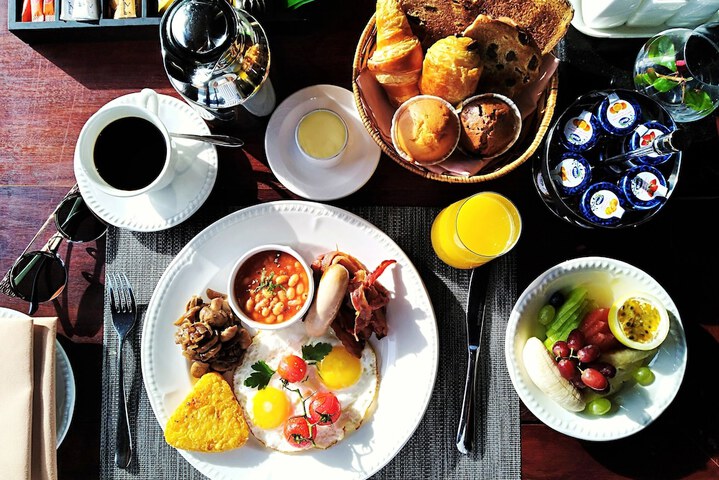 Breakfast meal