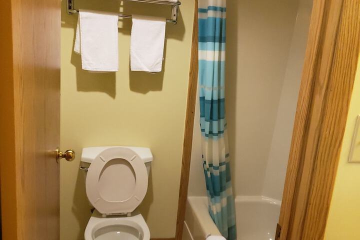 Room 31 of 49