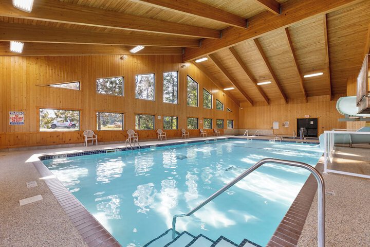 Pool 155 of 191