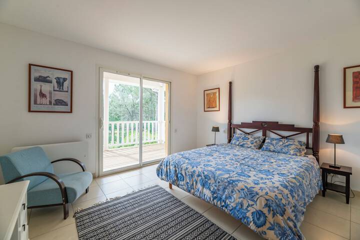 Room 7 of 26