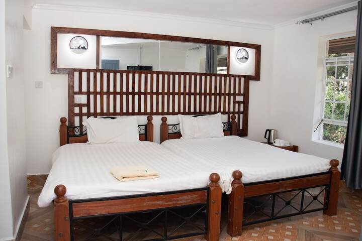 Room 27 of 115