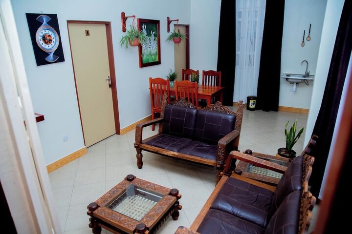 Room 72 of 92