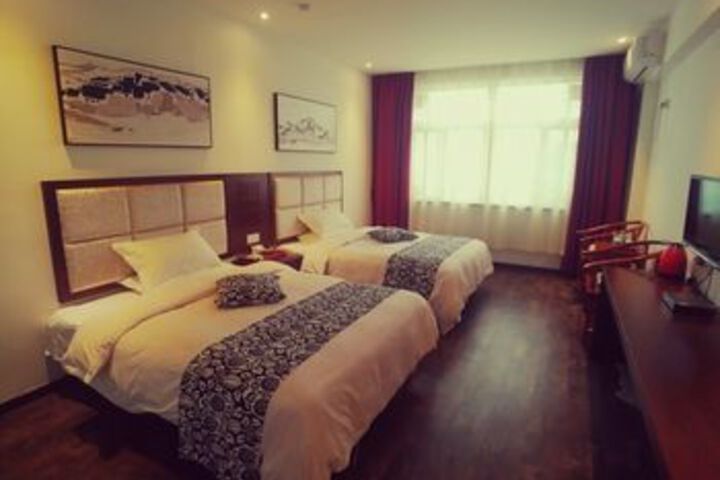 Room 27 of 39