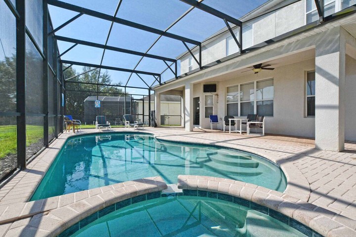 Pool 67 of 117