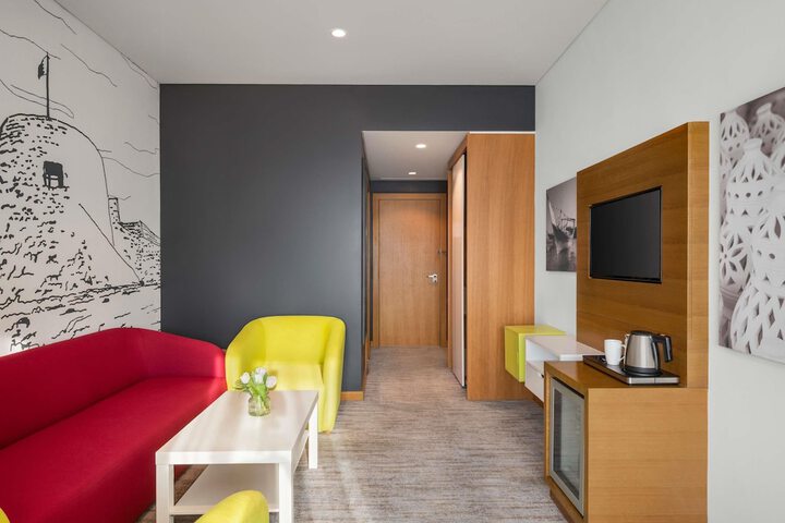 Room 26 of 63