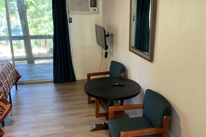 2 Double Beds (2 of 6)