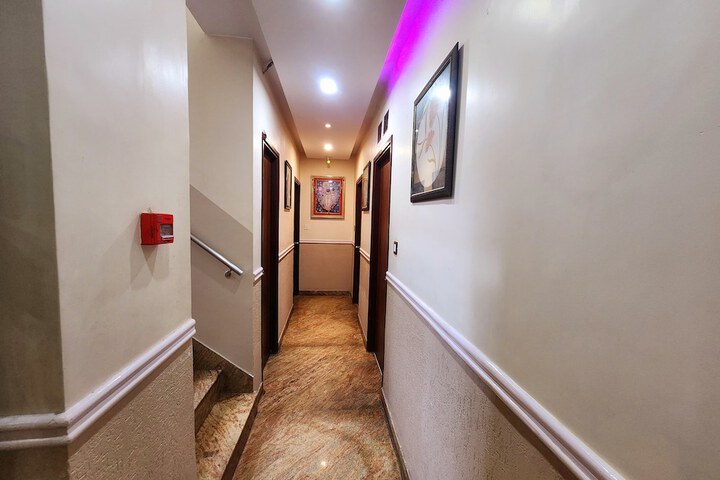 Room 56 of 111