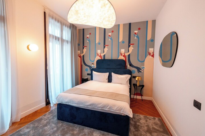 Room 38 of 87
