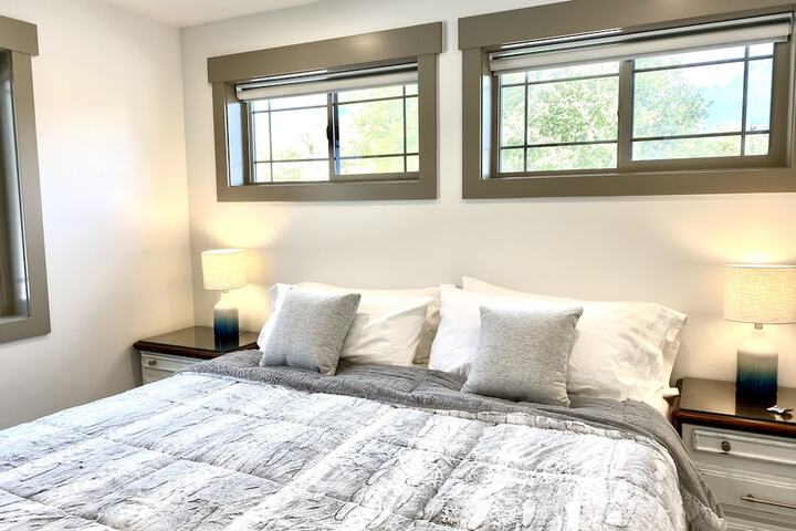 Room 8 of 426