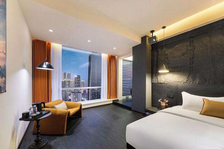 Room 40 of 112