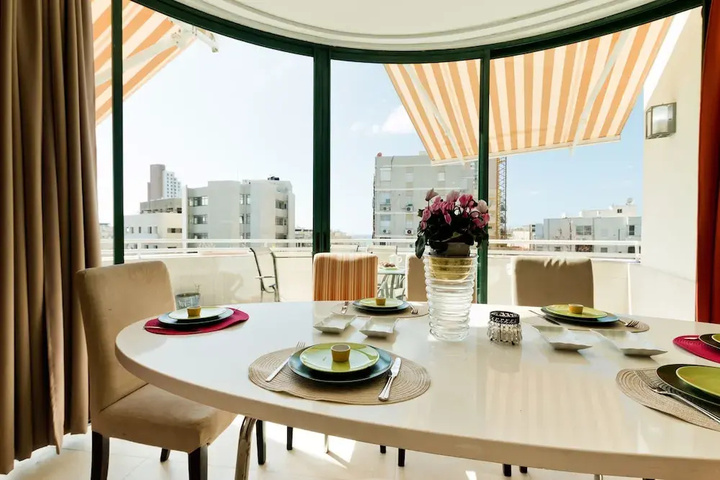 Terrace/Patio 7 of 19