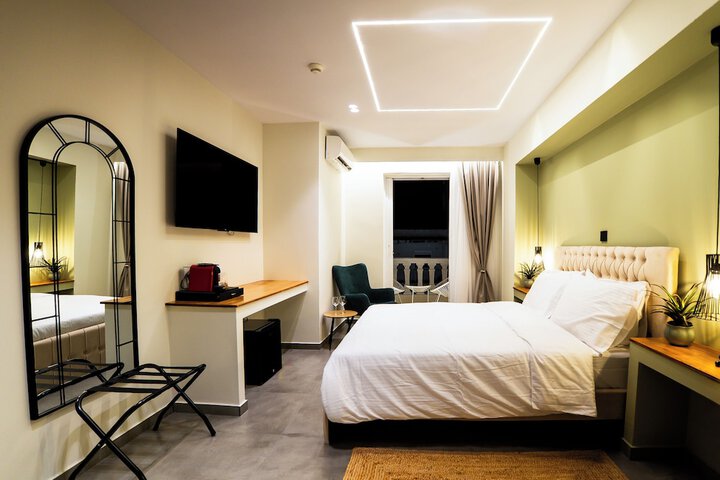 Room 21 of 64