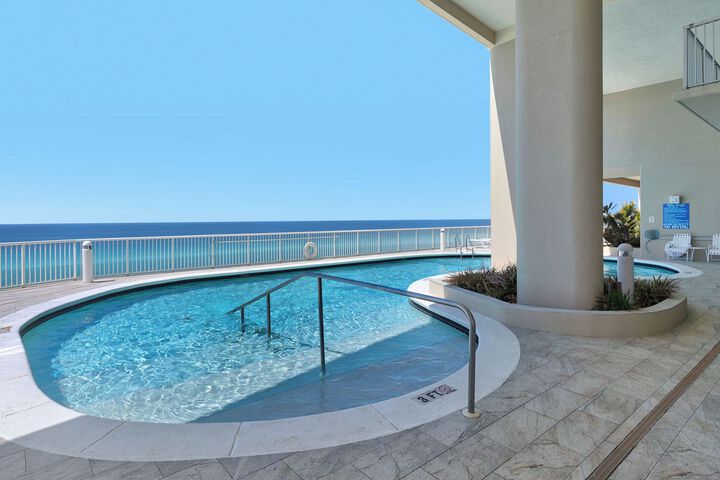 Pool 65 of 91