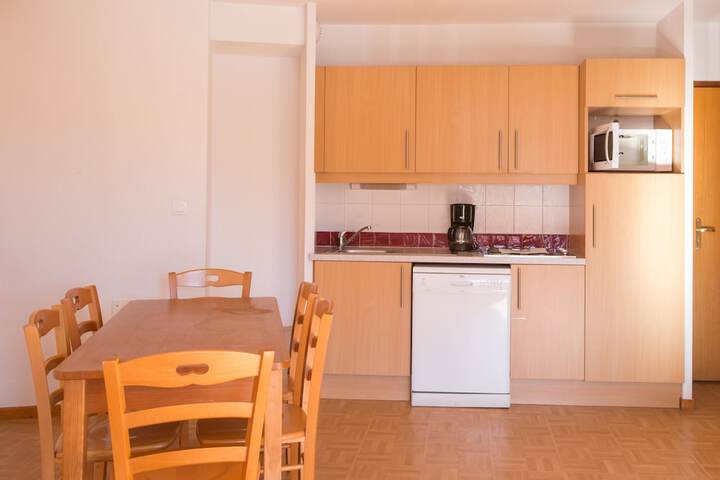Room 9 of 41