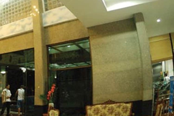 Lobby Photos