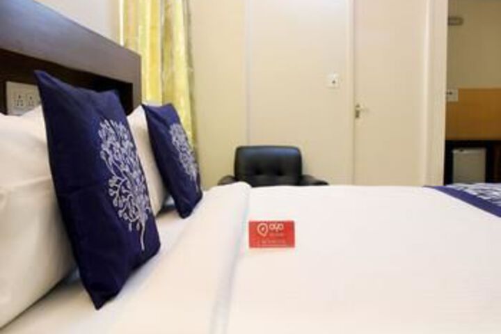Room 10 of 29
