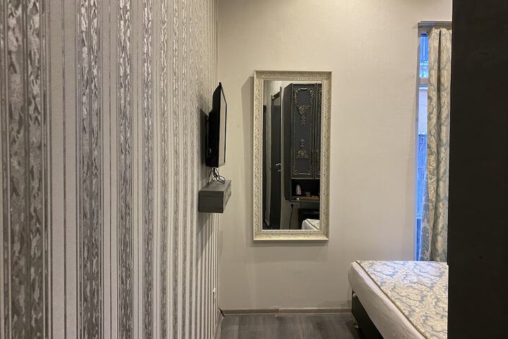 Room 33 of 56