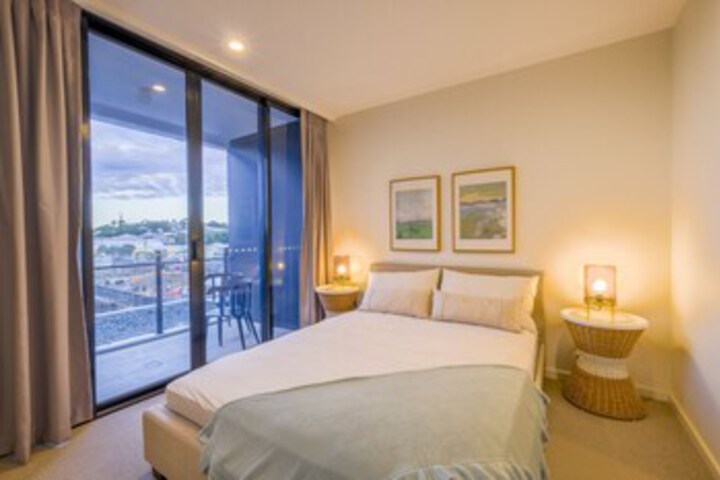Room 12 of 14