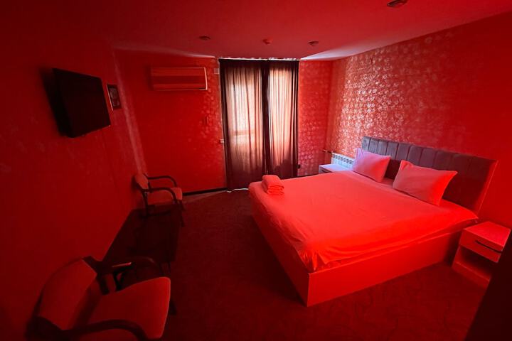 Room 19 of 50