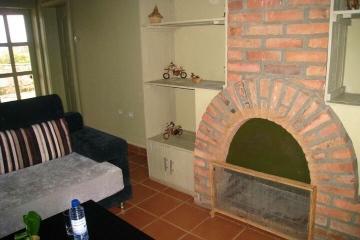 Room 5 of 35