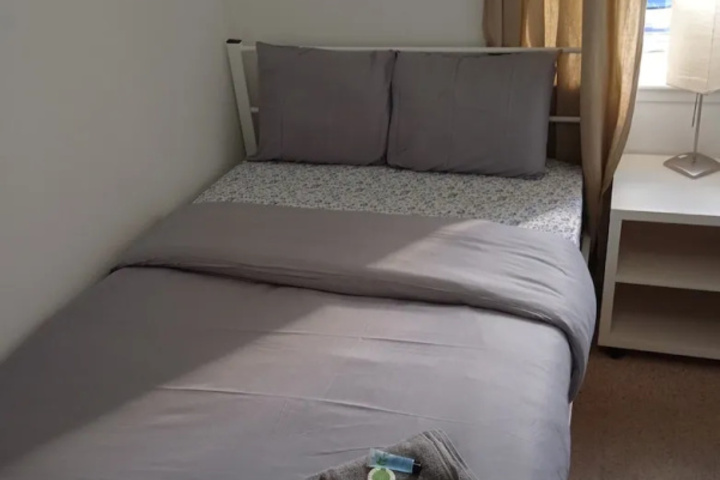 Room 12 of 14