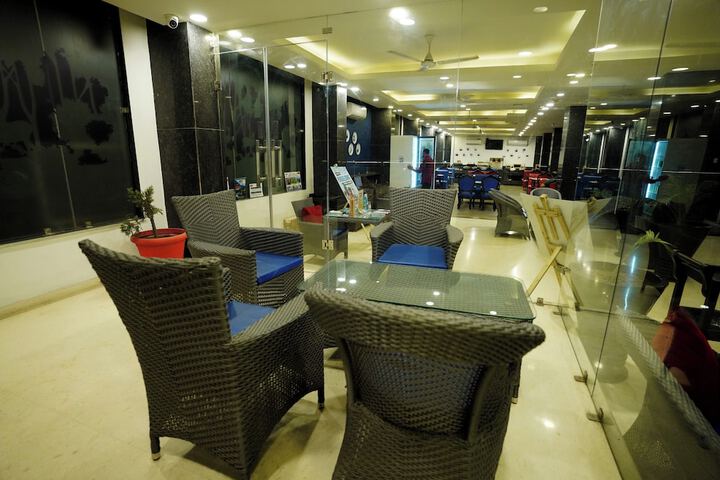 Hotel Interior 17 of 109