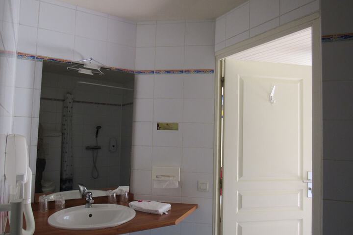 Room 41 of 78