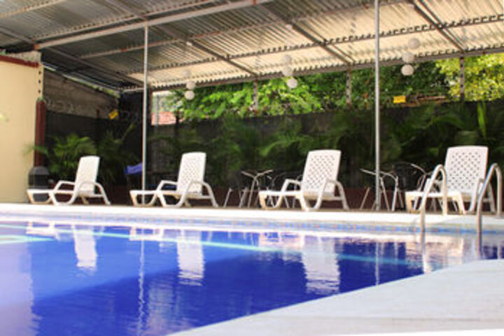 Pool 39 of 45