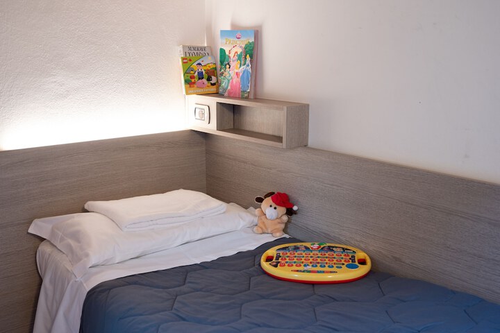 Room 20 of 46