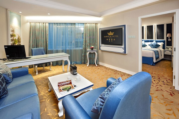 Room 9 of 59