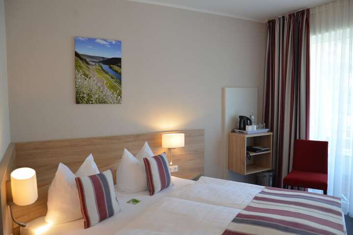 Room 18 of 53