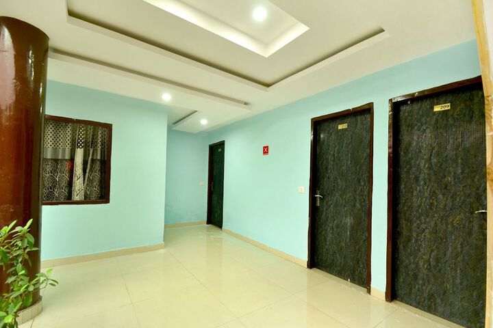 Hotel Interior 3 of 29