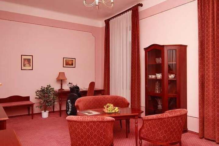 Room 20 of 46