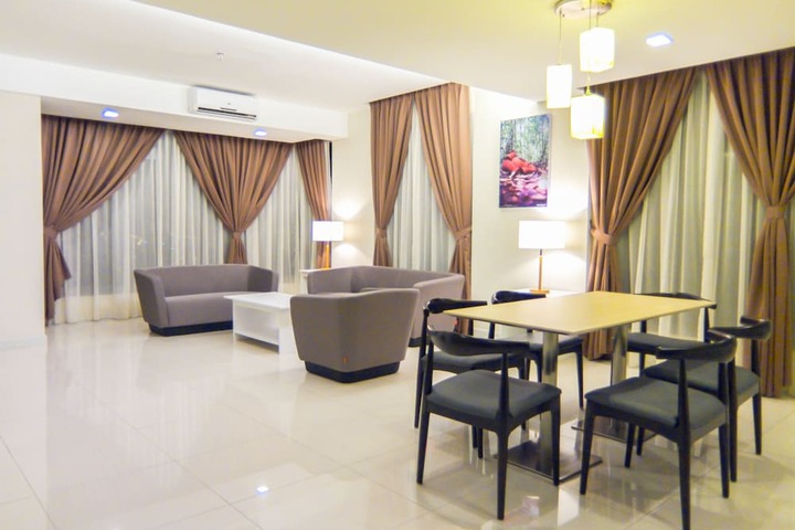 Room 17 of 39