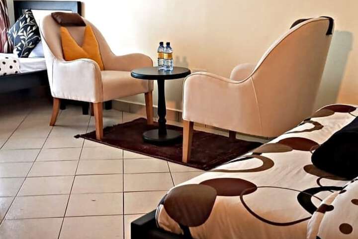 Room 8 of 31