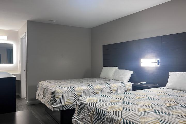 Room 20 of 38