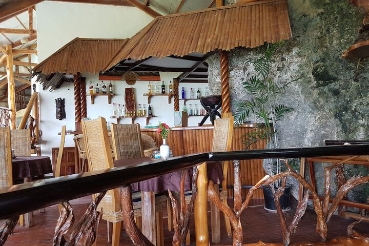 Dining 40 of 67