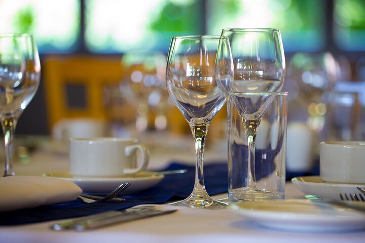 Dining 23 of 48