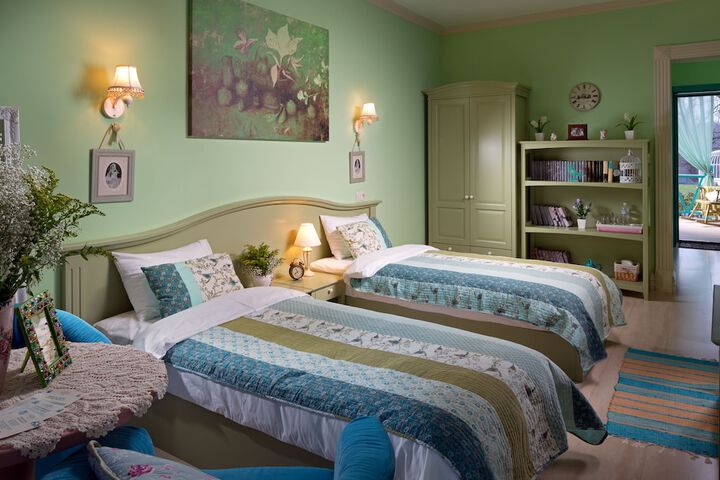 Room 7 of 53