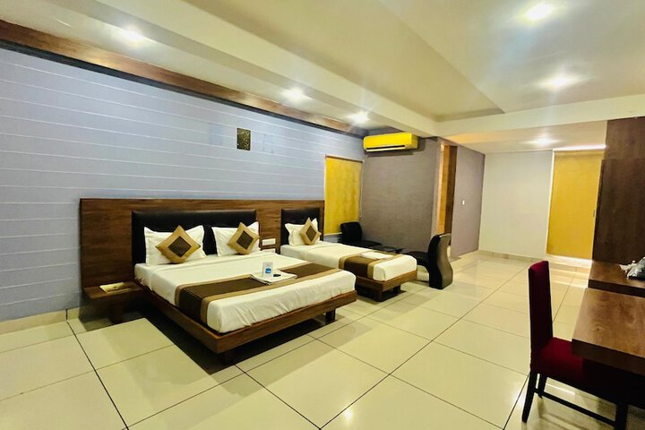 Room 26 of 84