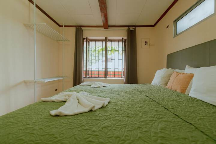 Room 4 of 19