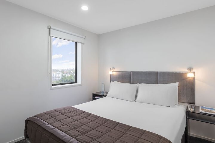 Room 12 of 31